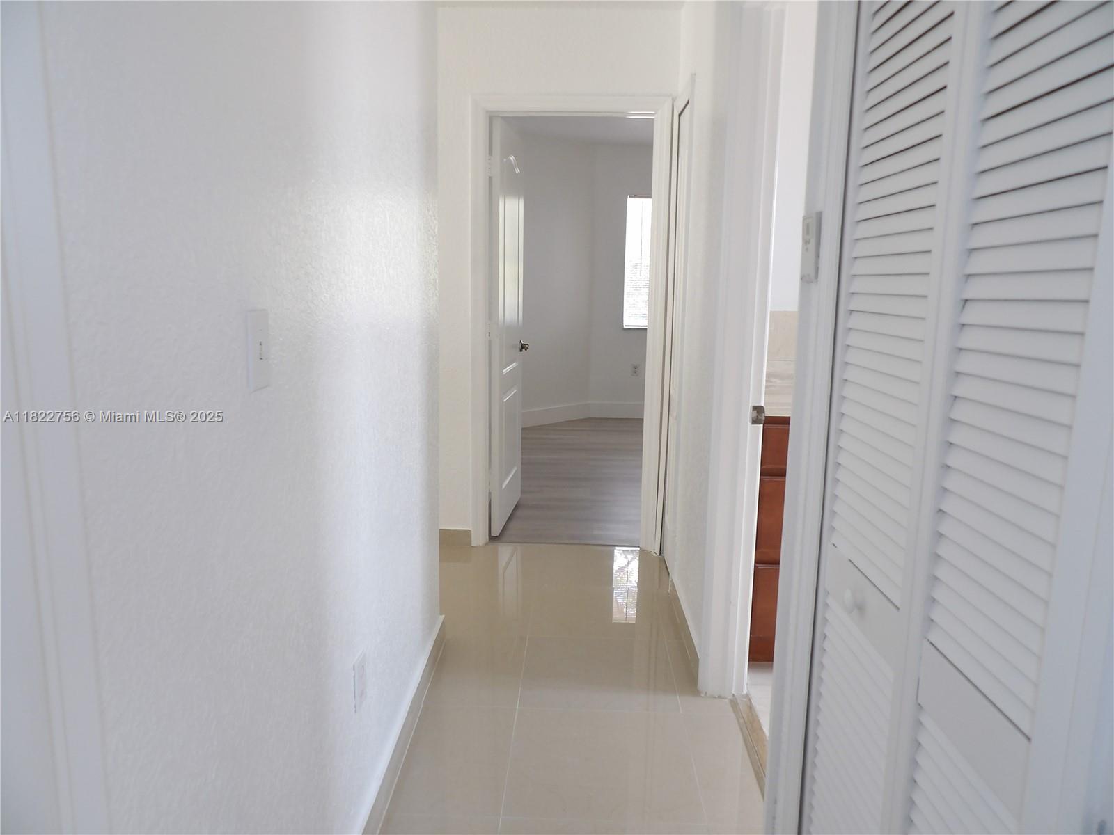 PELICANS POINT A T MILLER - Residential Lease