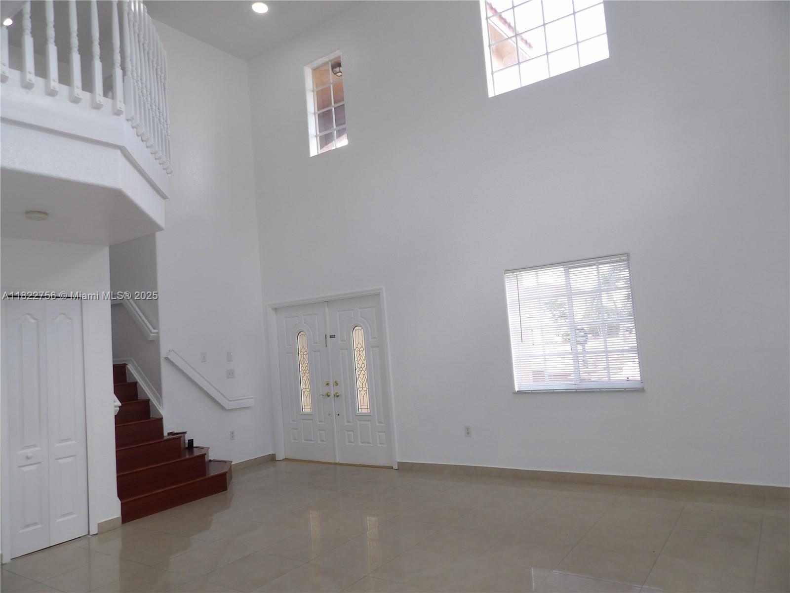 PELICANS POINT A T MILLER - Residential Lease