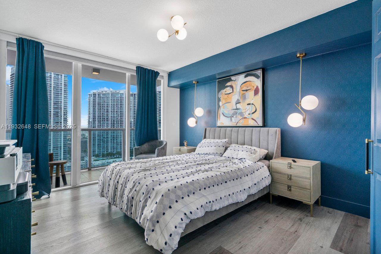 BRICKELL ON THE RIVER N T - Residential Lease