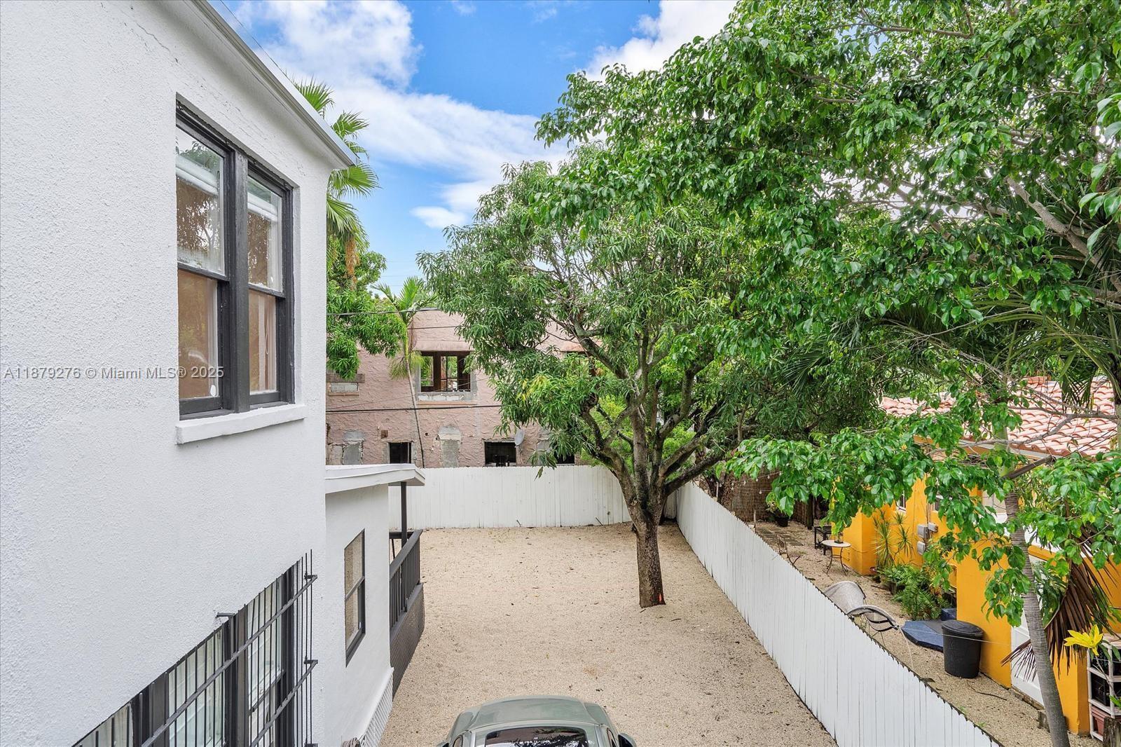 BILTMORE SUB - Residential Lease