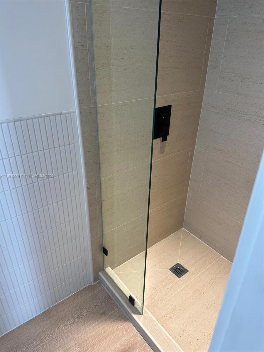 BILTMORE SUB - Residential Lease