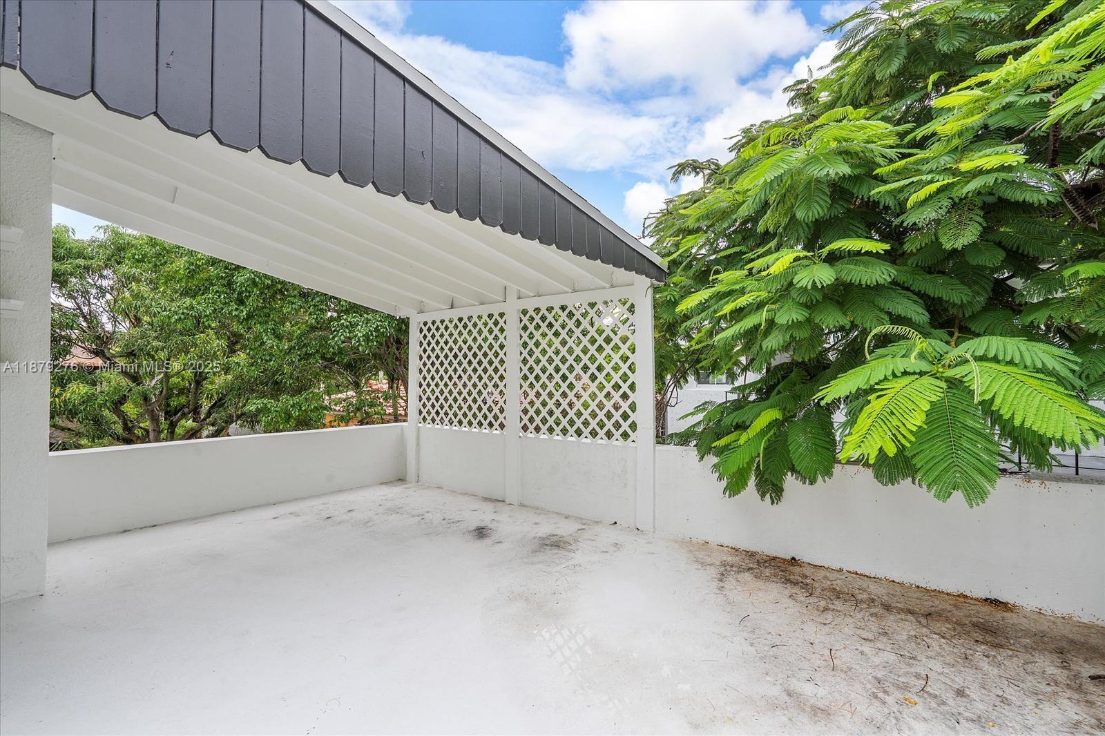 BILTMORE SUB - Residential Lease