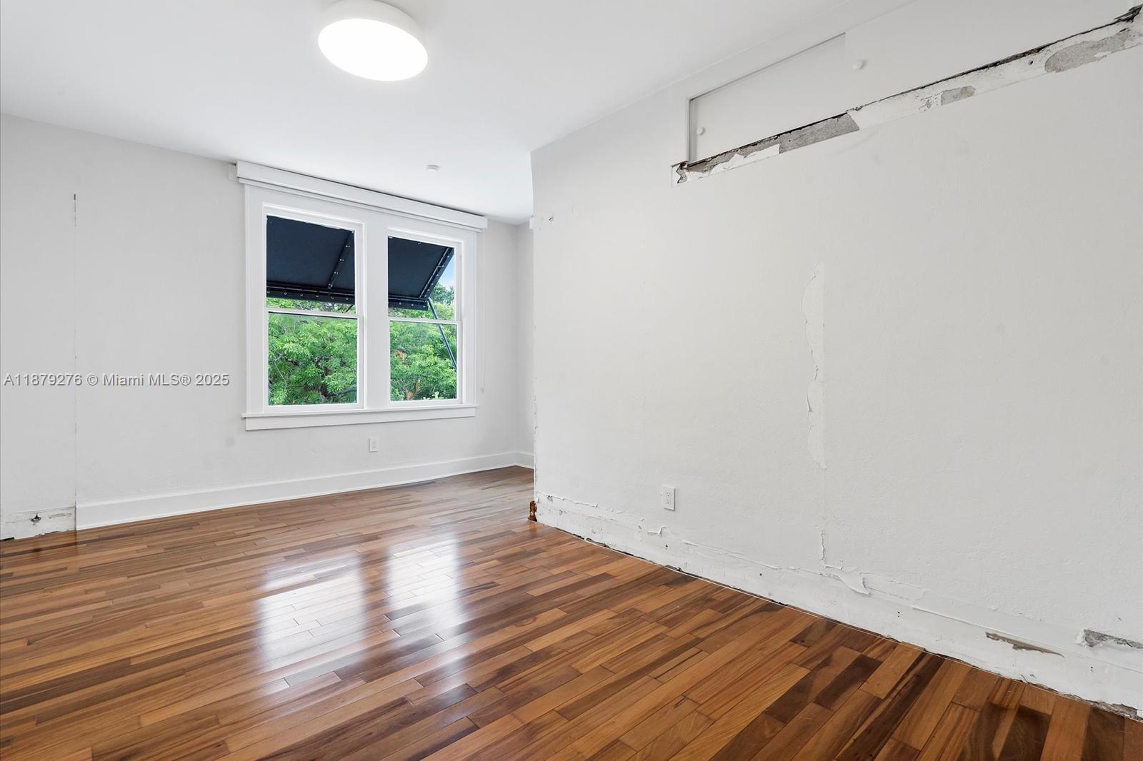 BILTMORE SUB - Residential Lease