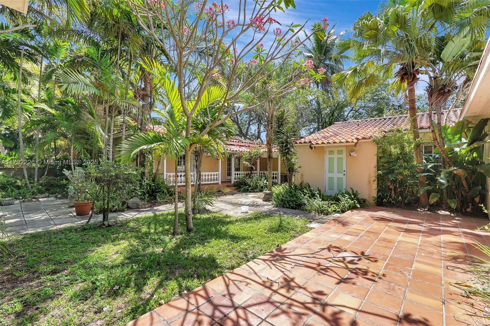 MIAMI SHORES SEC 1 AMD - Residential