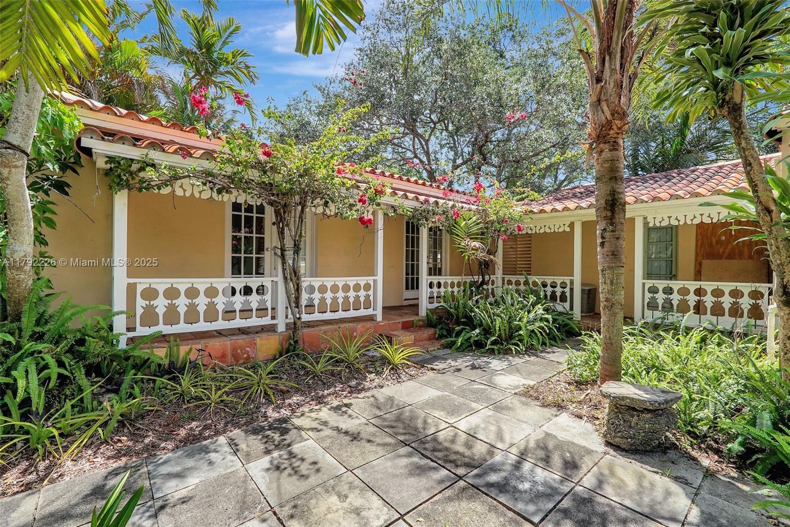 MIAMI SHORES SEC 1 AMD - Residential