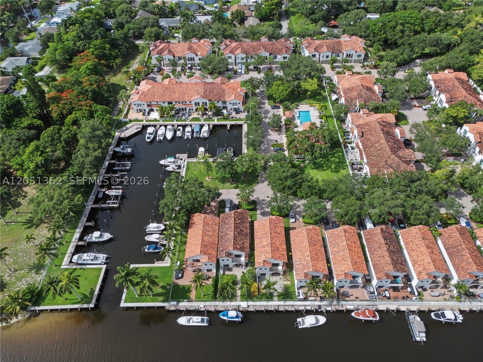 2908 Hidden Harbour Ct