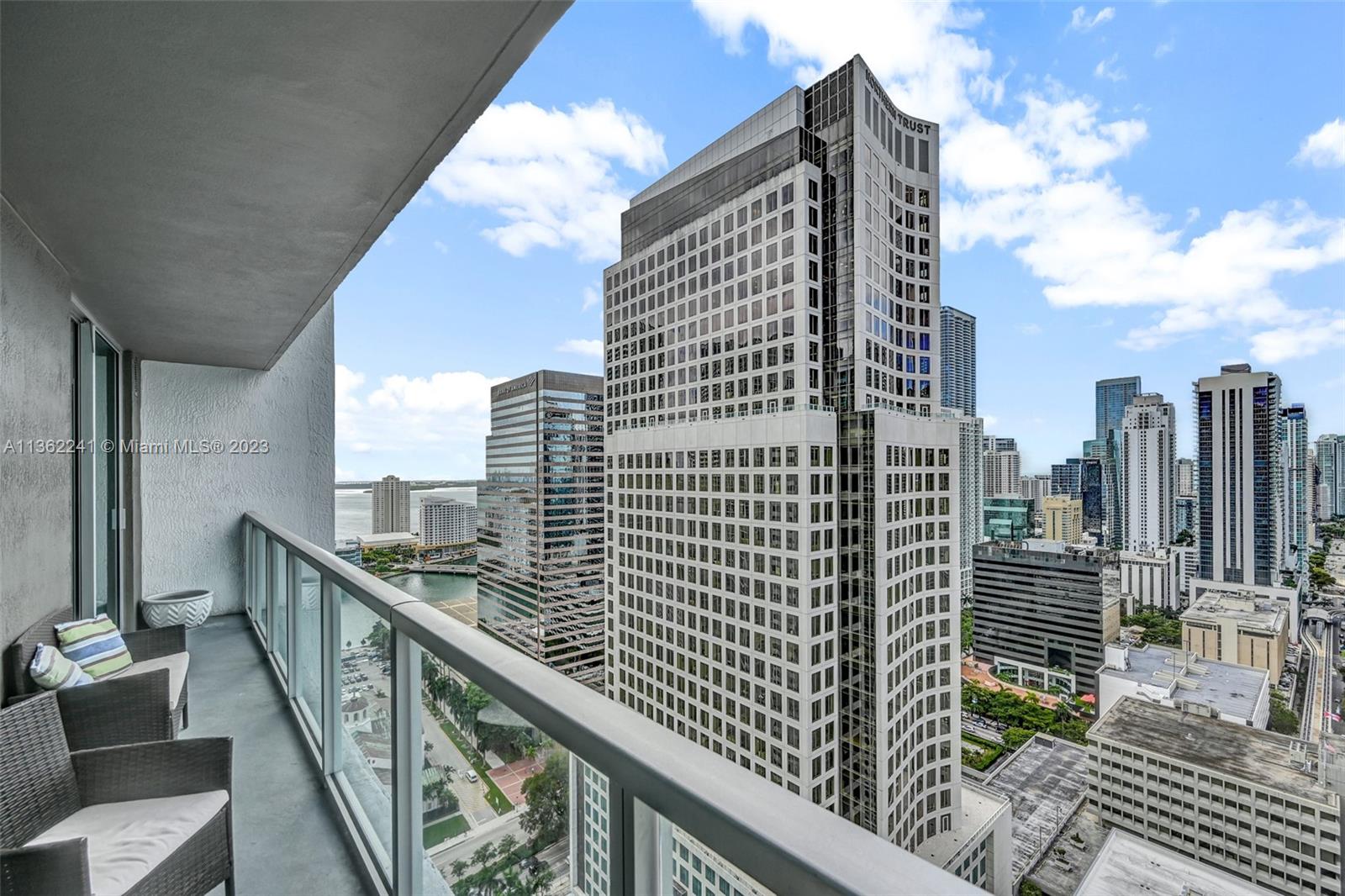 500 BRICKELL WEST CONDO - Residential