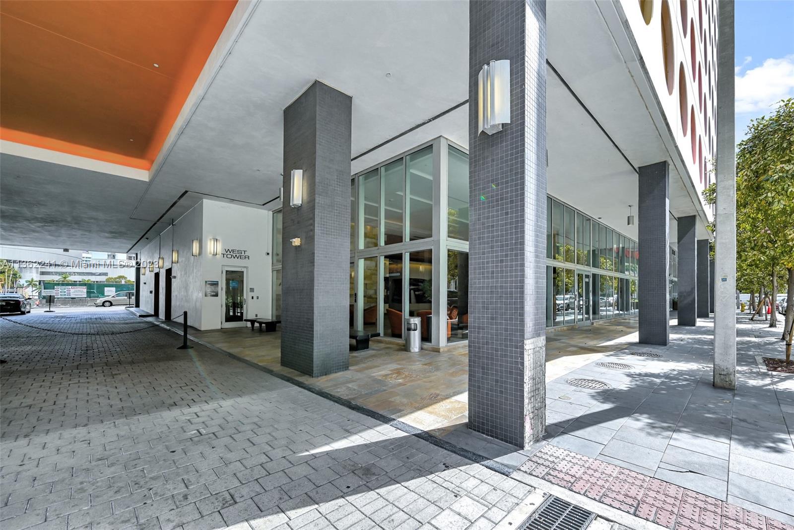 500 BRICKELL WEST CONDO - Residential