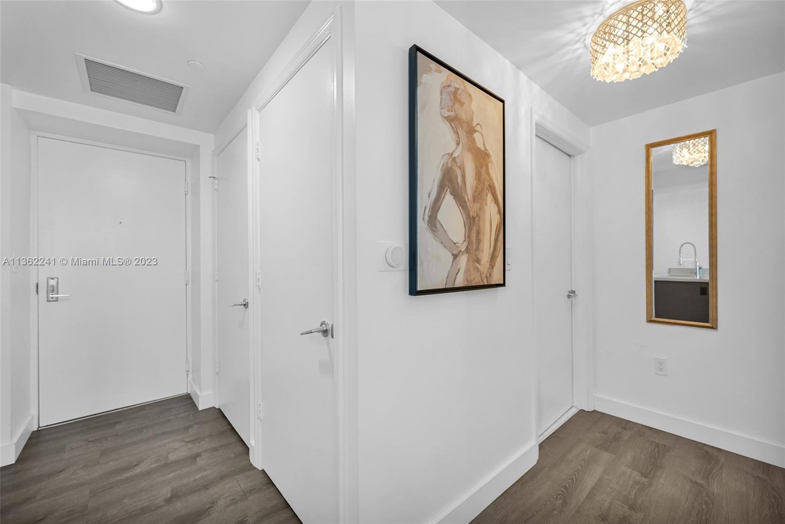 500 BRICKELL WEST CONDO - Residential