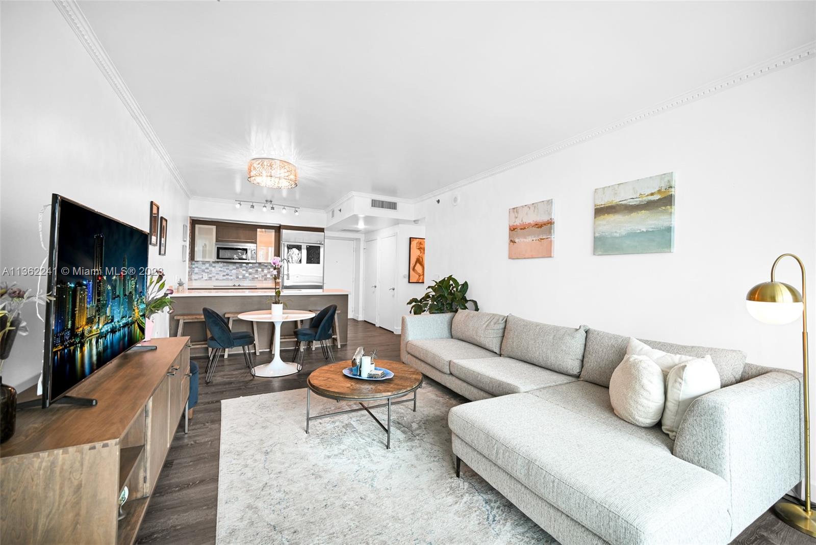 500 BRICKELL WEST CONDO - Residential