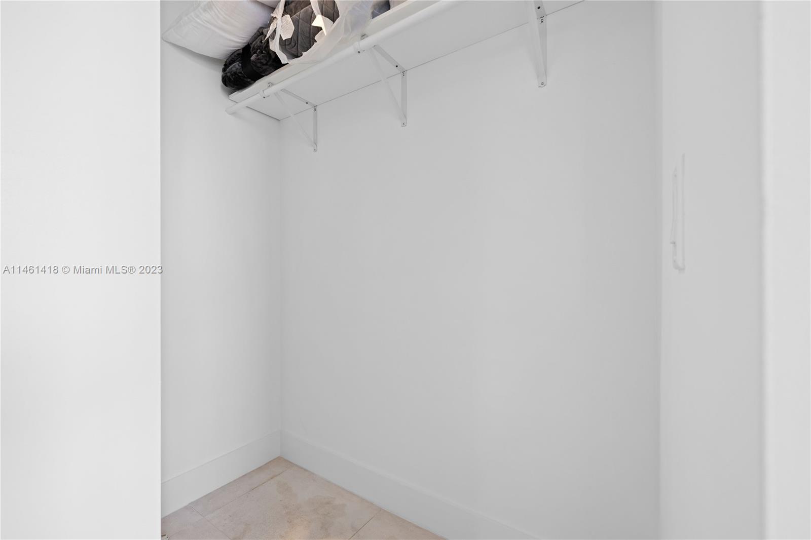 Smart Brickell - Residential Lease