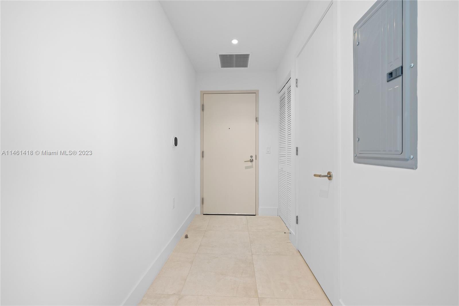 Smart Brickell - Residential Lease