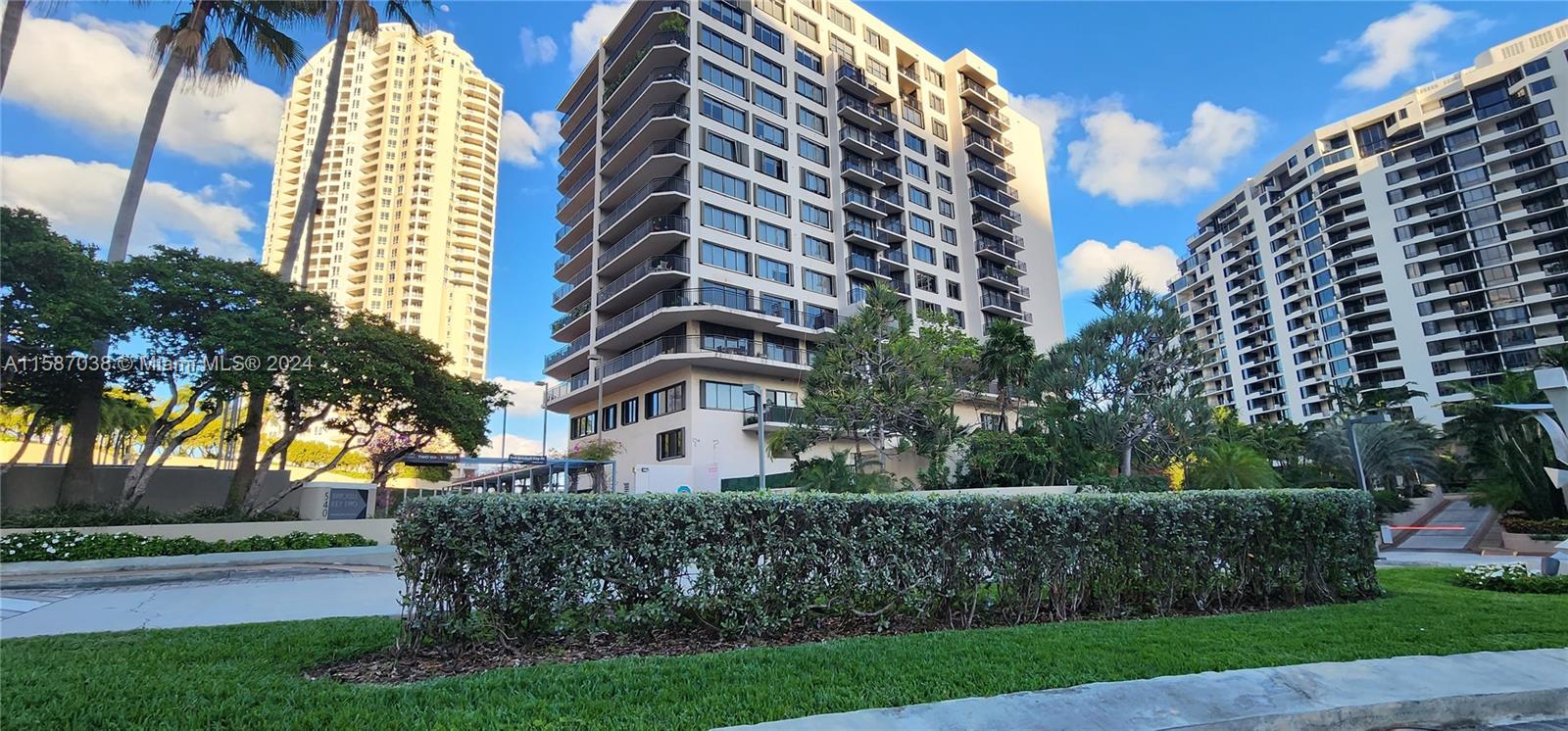 Brickell Key II Condo - Residential Lease