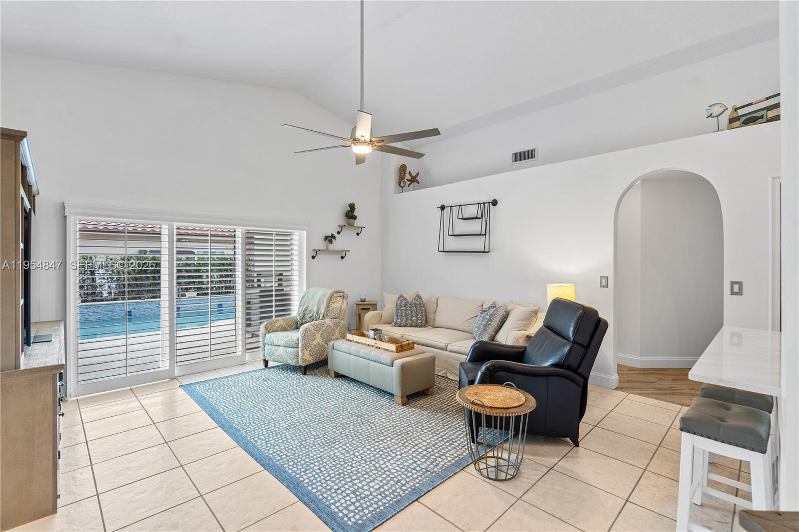 CHAPEL LAKE ESTATES - Residential