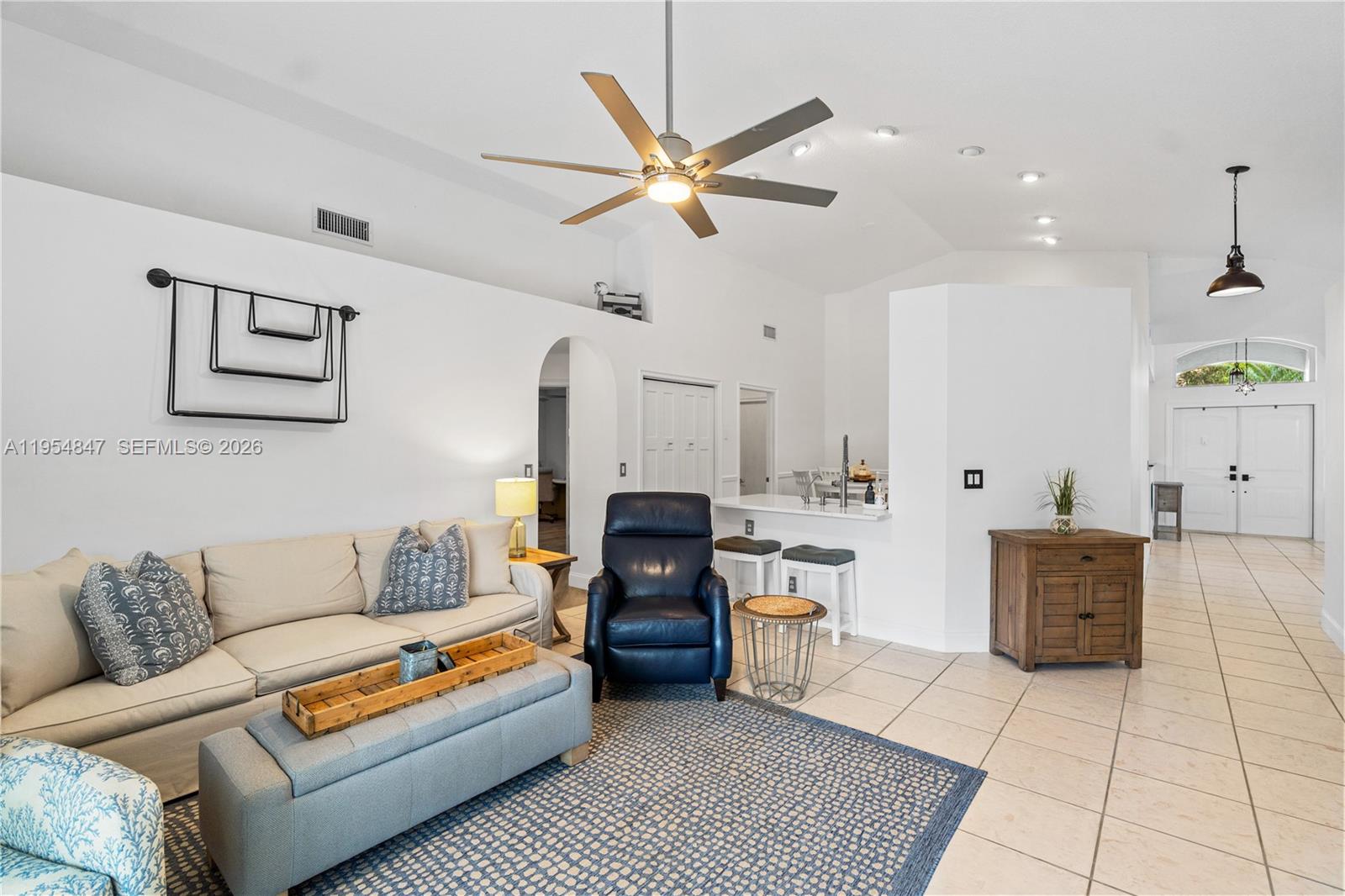 CHAPEL LAKE ESTATES - Residential