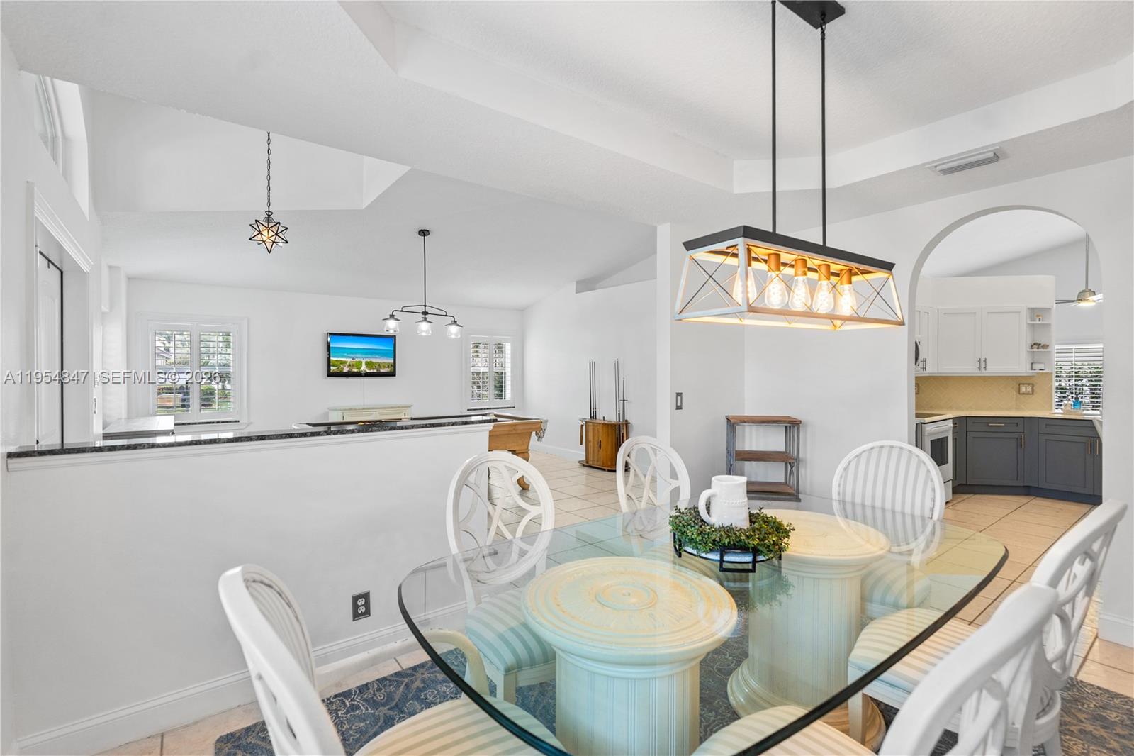 CHAPEL LAKE ESTATES - Residential