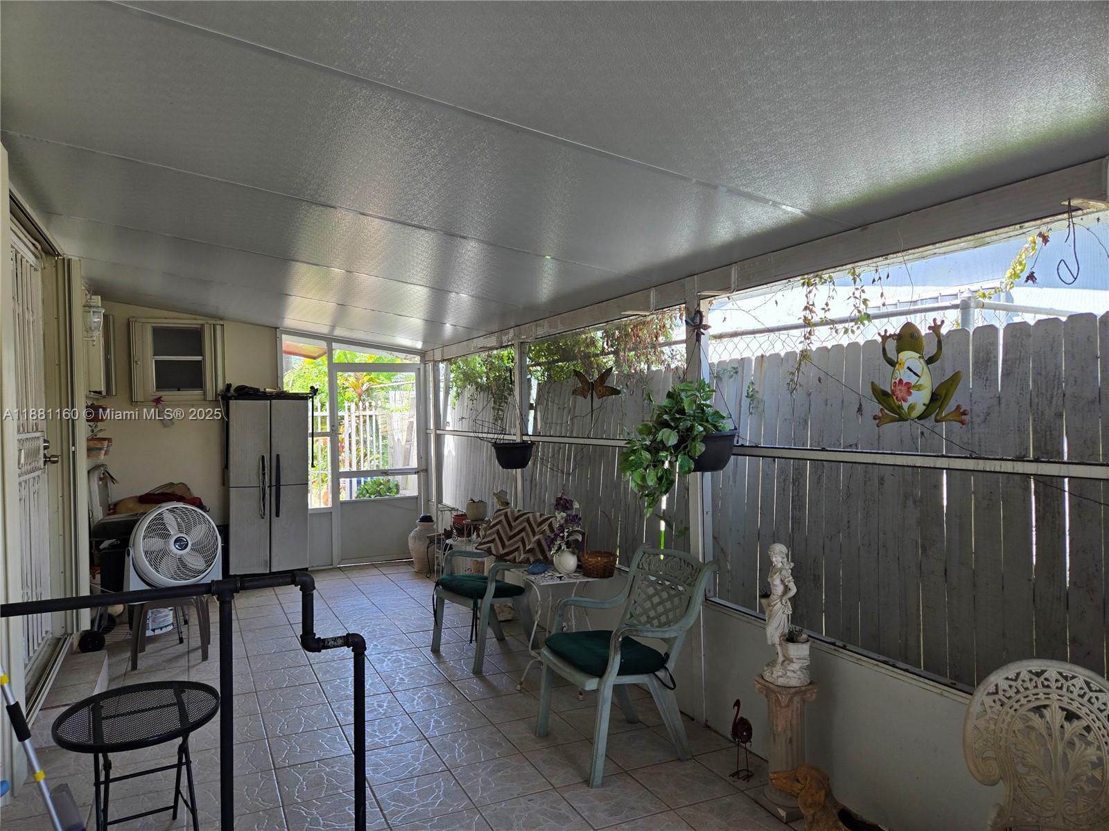 STARLITE GARDENS - Residential