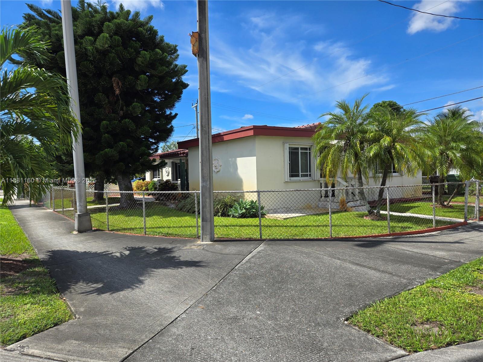 STARLITE GARDENS - Residential