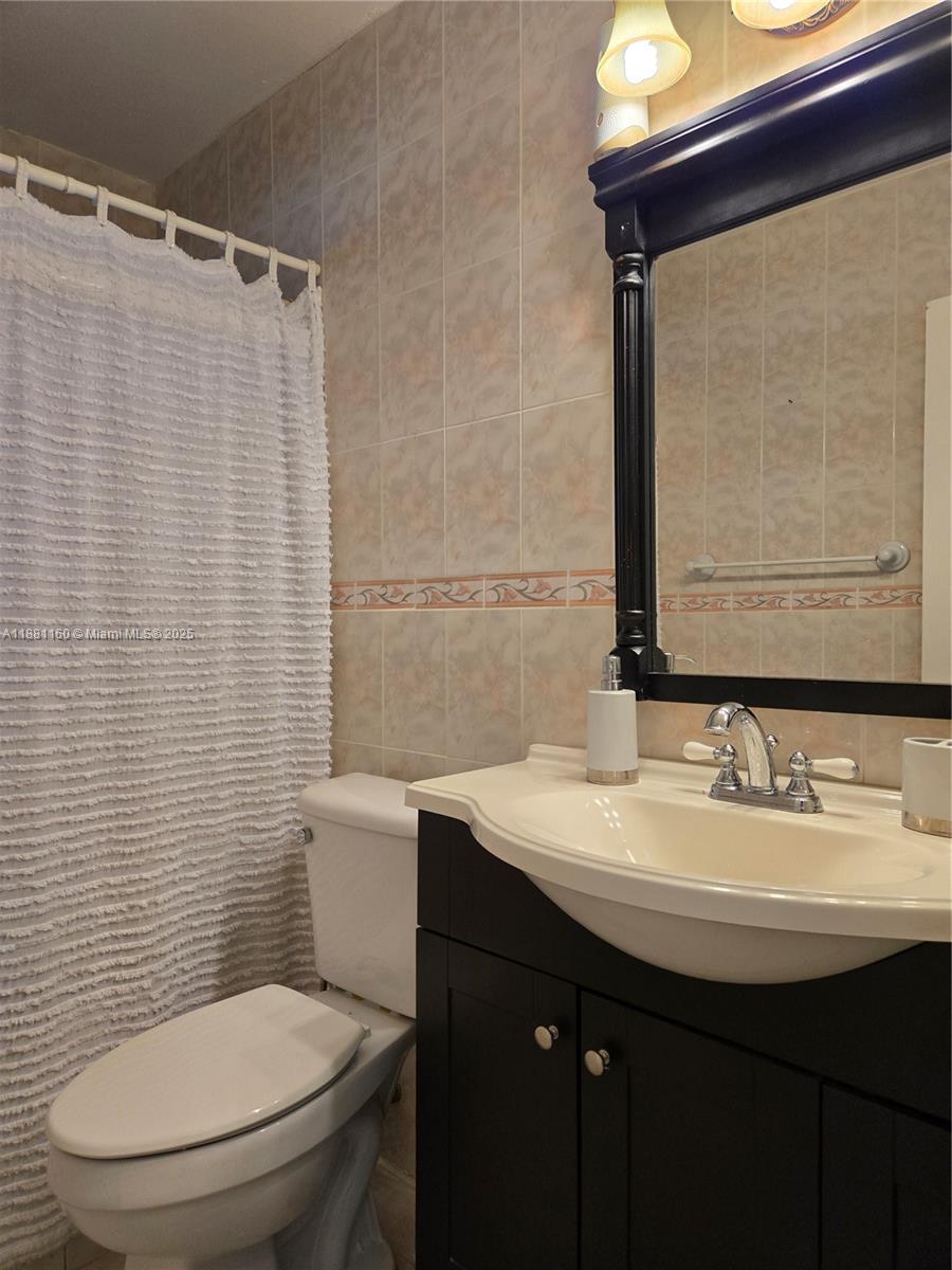 STARLITE GARDENS - Residential