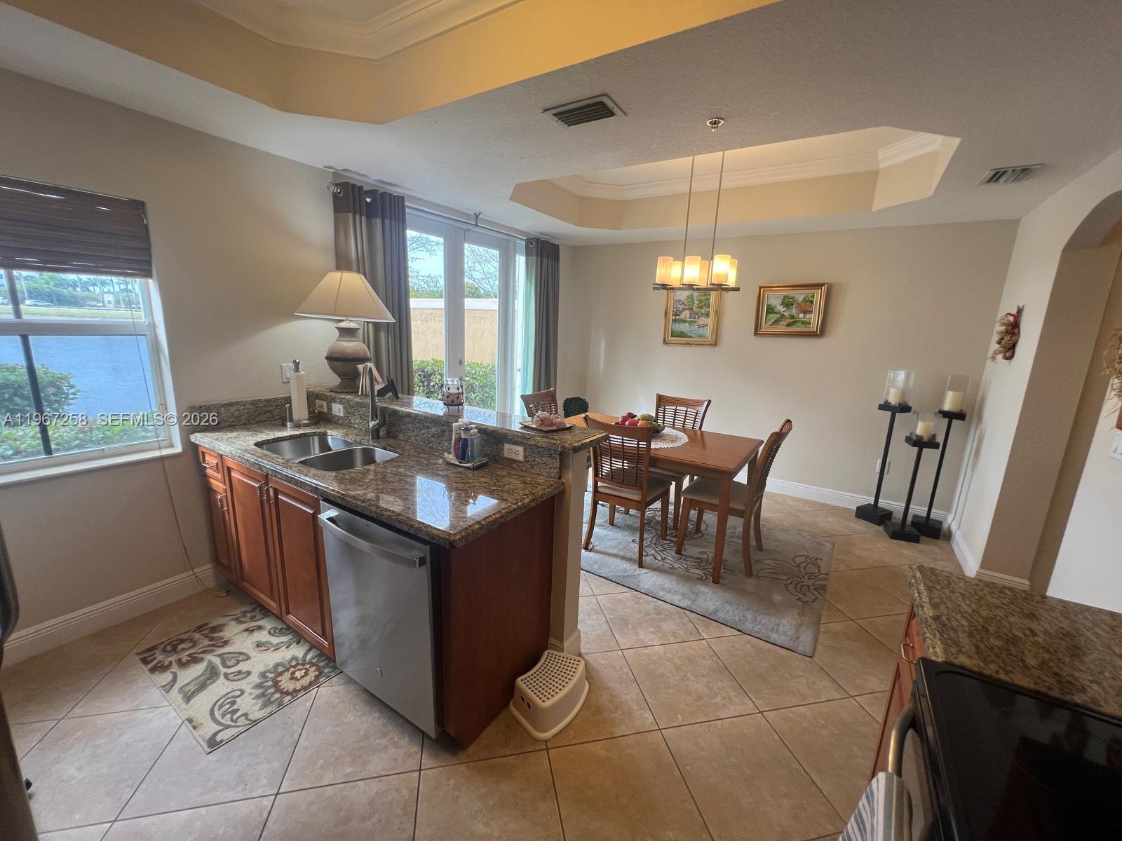 PEMBROKE CAY CONDO - Residential