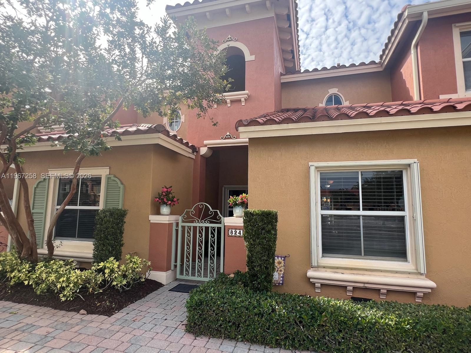 824 SW 143rd Ter 203