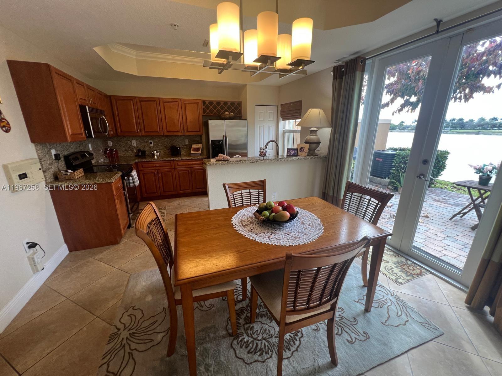 PEMBROKE CAY CONDO - Residential