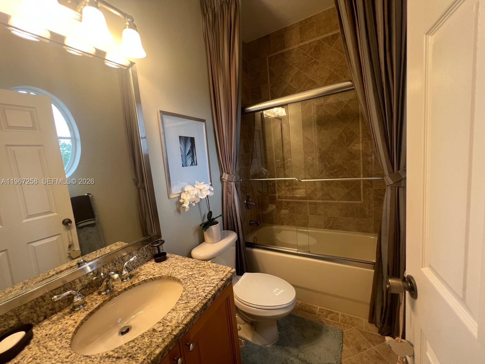 PEMBROKE CAY CONDO - Residential