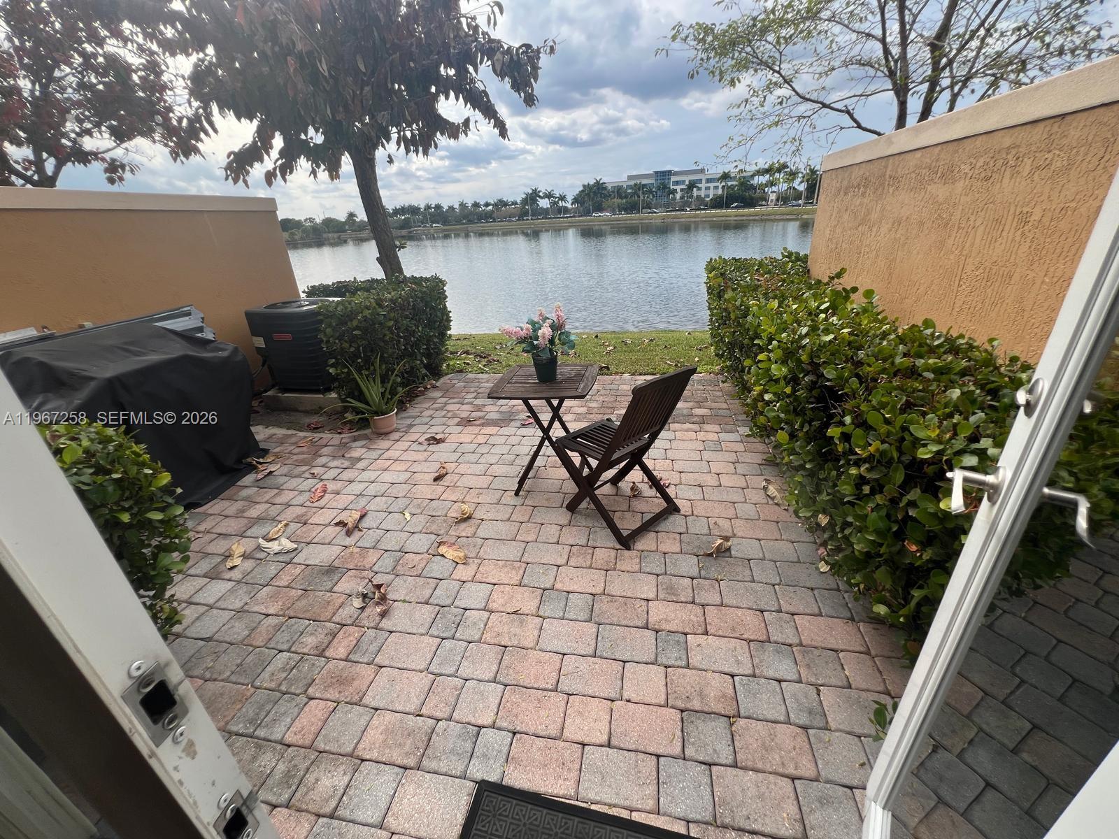 PEMBROKE CAY CONDO - Residential