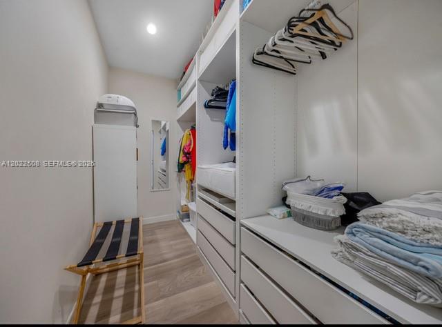 AMD PL BISCAYNE PINES - Residential