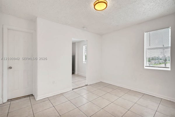 50 NW 79TH ST APT 11, MIAMI, FL 33150 - Image 4f5181fe233c3b697d141ebdcaba509e/2381755339