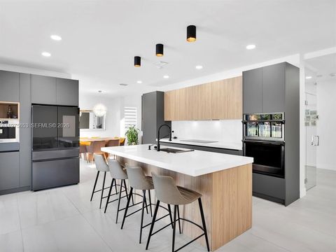 Tiny photo for 1176 Cedar Falls Dr, Weston, FL 33327 (MLS # A11975653)