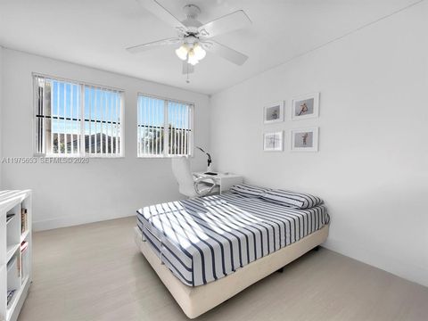 Tiny photo for 1176 Cedar Falls Dr, Weston, FL 33327 (MLS # A11975653)