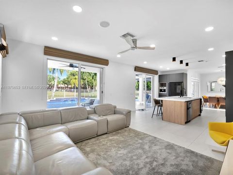 Tiny photo for 1176 Cedar Falls Dr, Weston, FL 33327 (MLS # A11975653)