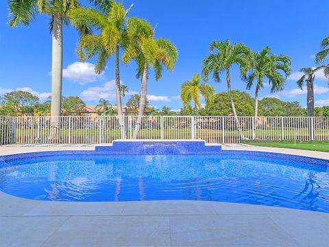 Tiny photo for 1176 Cedar Falls Dr, Weston, FL 33327 (MLS # A11975653)