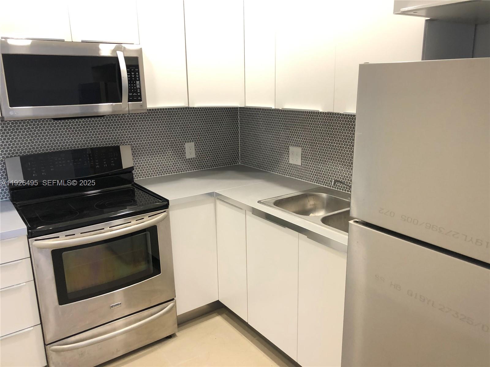 OJUS SUB - Residential Lease