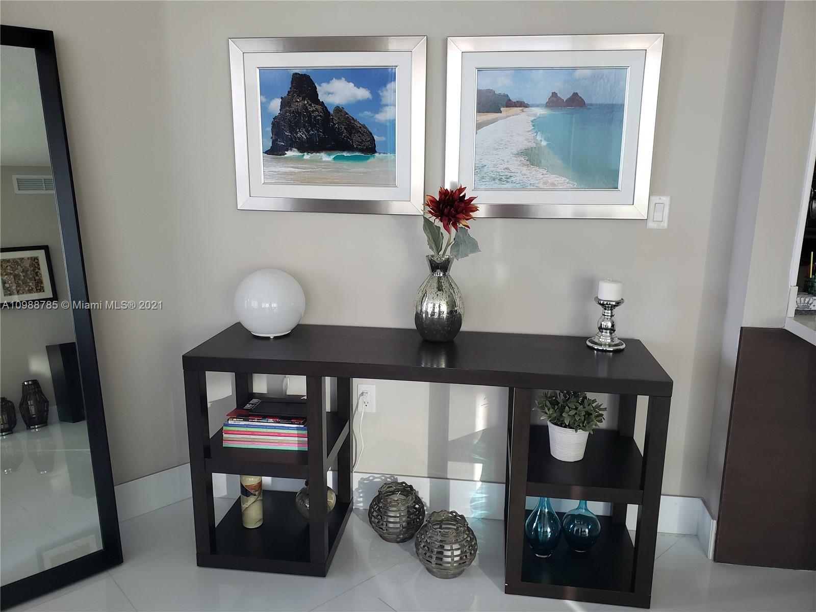 St.Tropez on the Bay - Residential