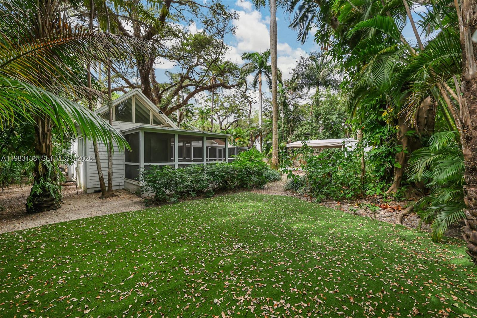 BISCAYNE PARK TERR - Residential