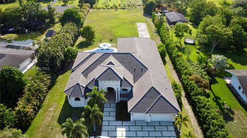 5941 SW 185th Way Southwest Ranches FL 33332