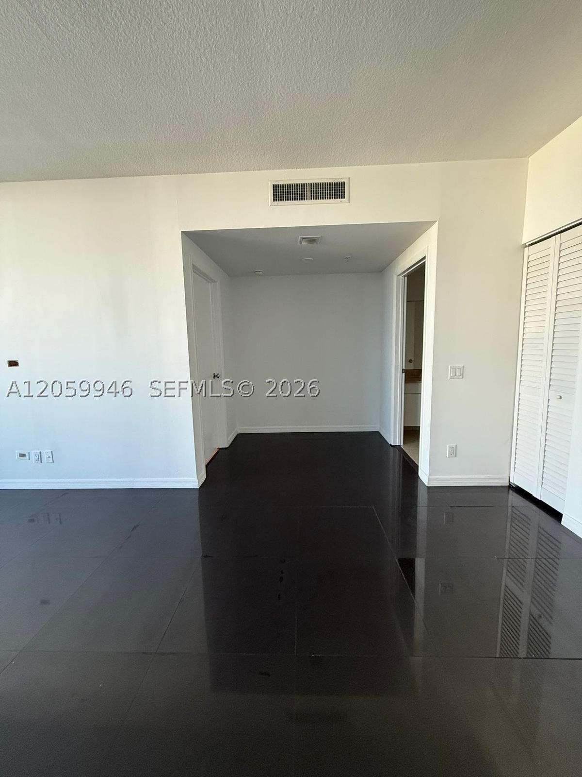 7929 West Dr 802