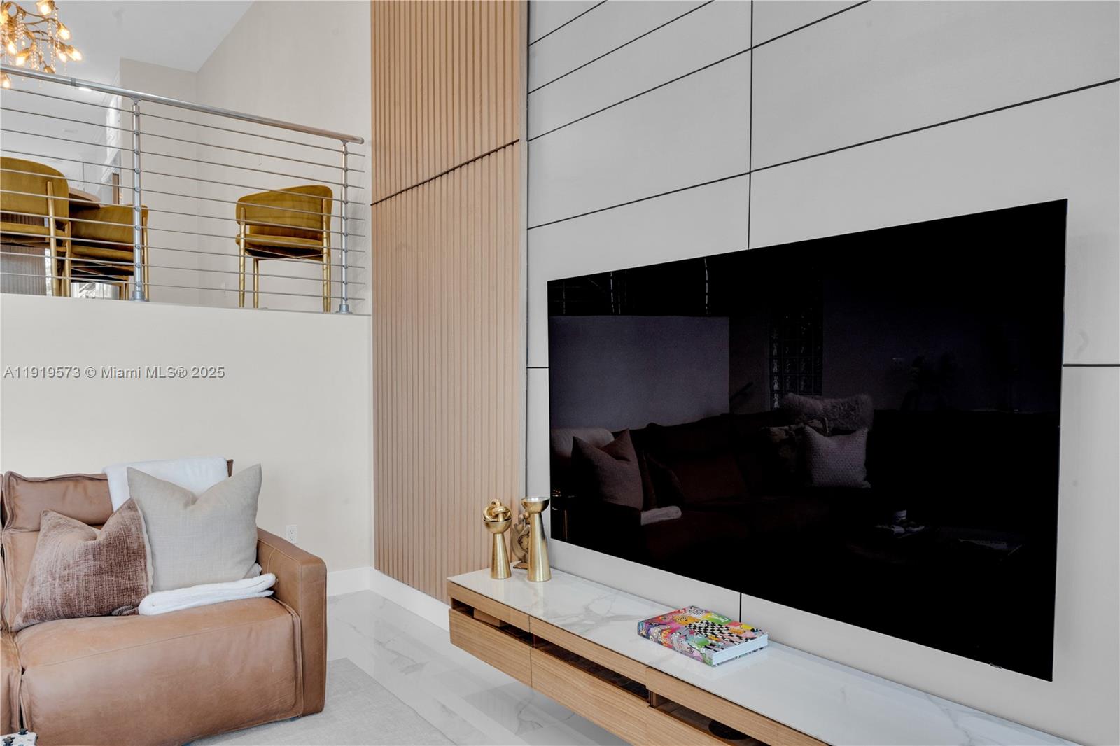 AQUAVISTA CONDO - Residential