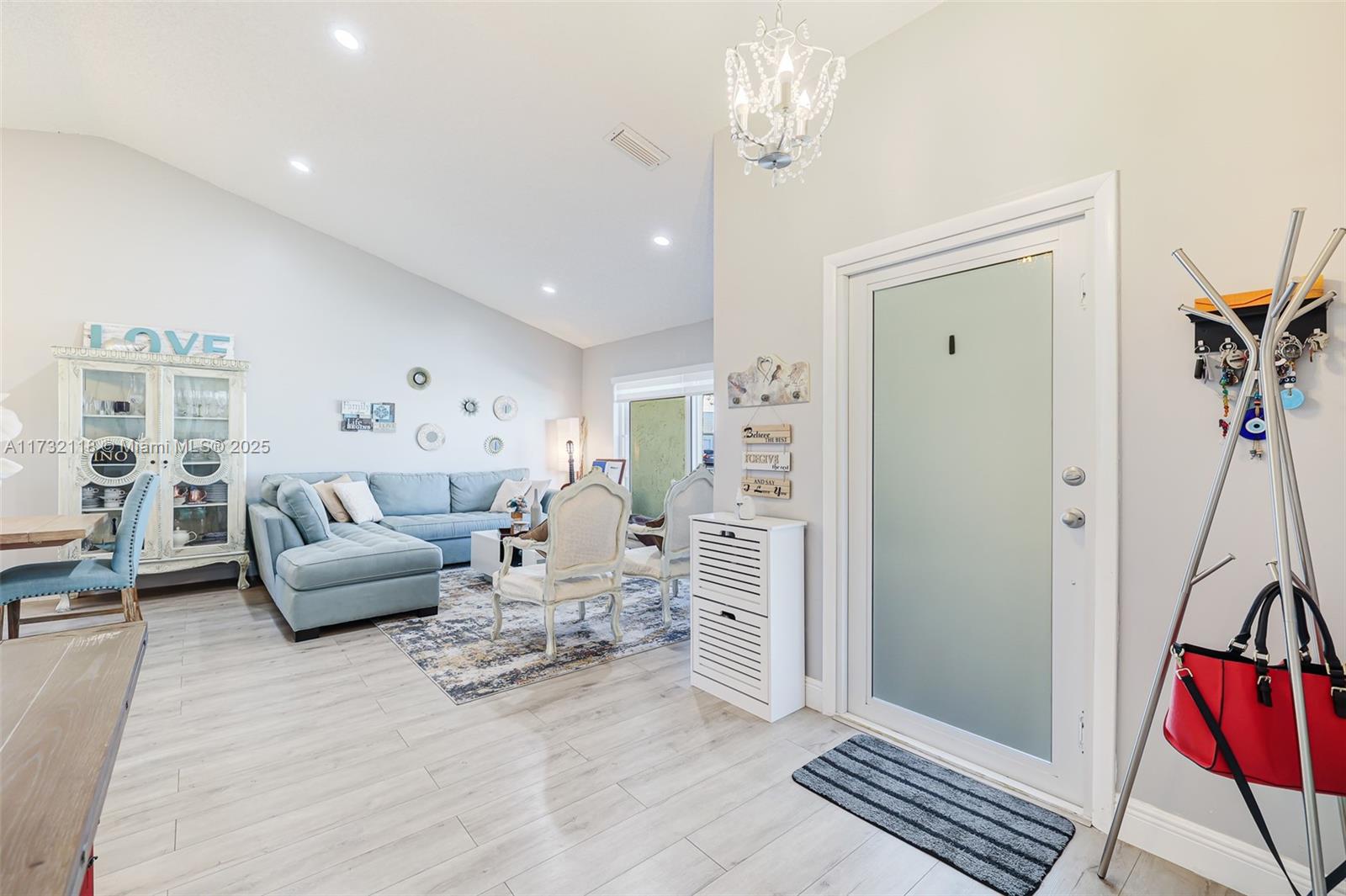 BONAVENTURE LAKES ADD 2 - Residential