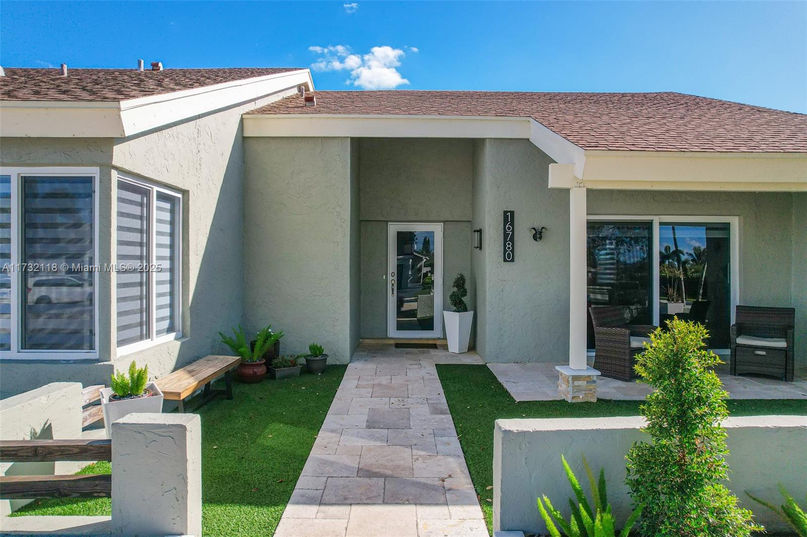 BONAVENTURE LAKES ADD 2 - Residential