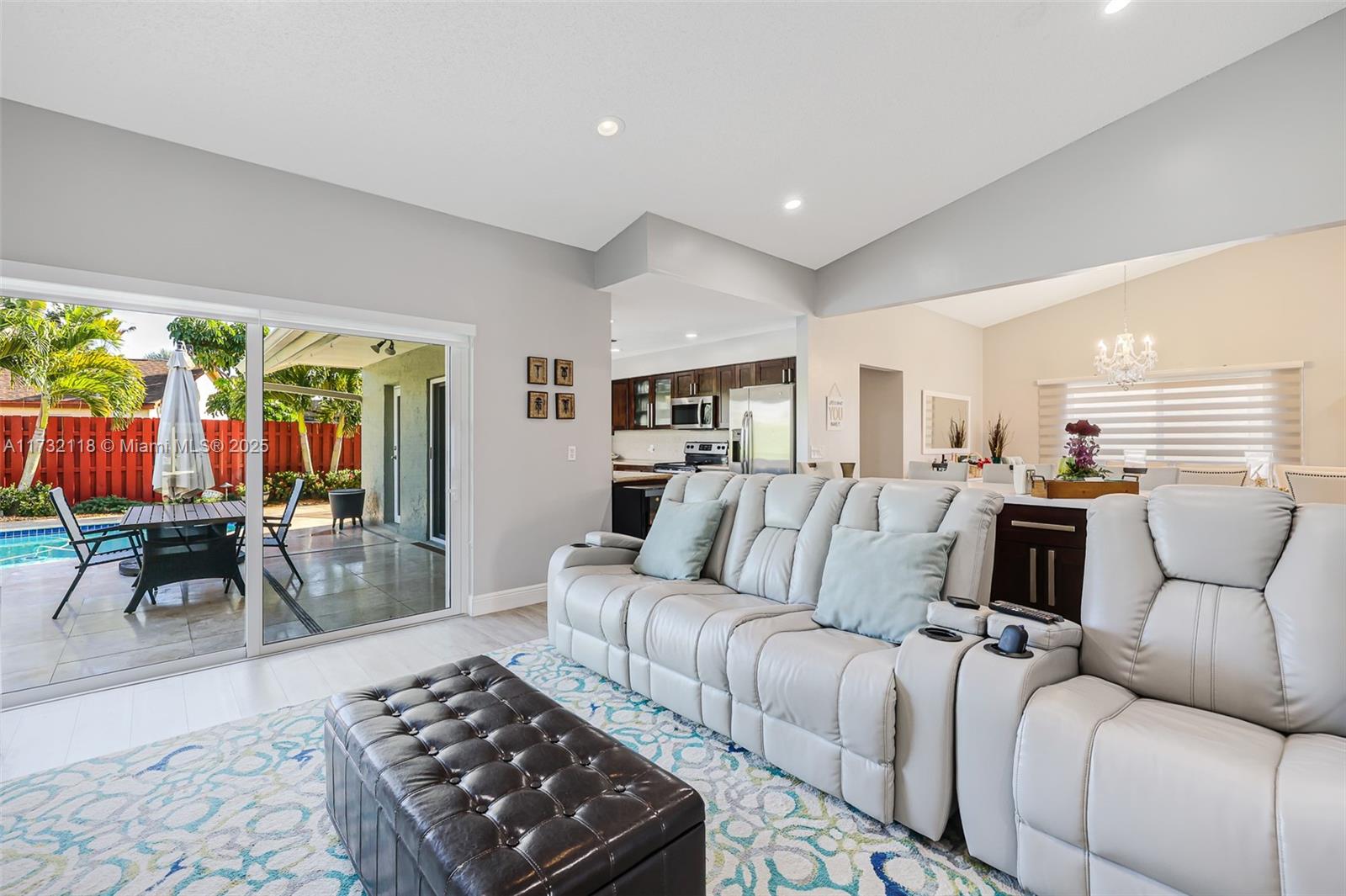 BONAVENTURE LAKES ADD 2 - Residential