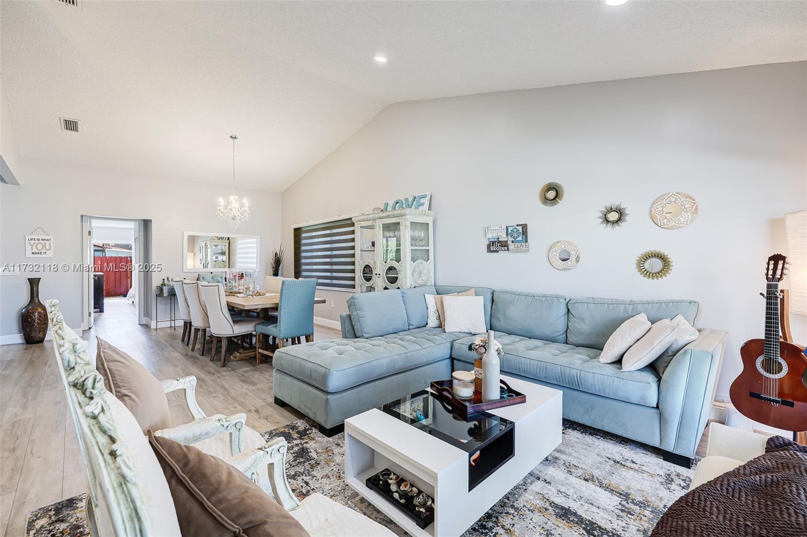 BONAVENTURE LAKES ADD 2 - Residential