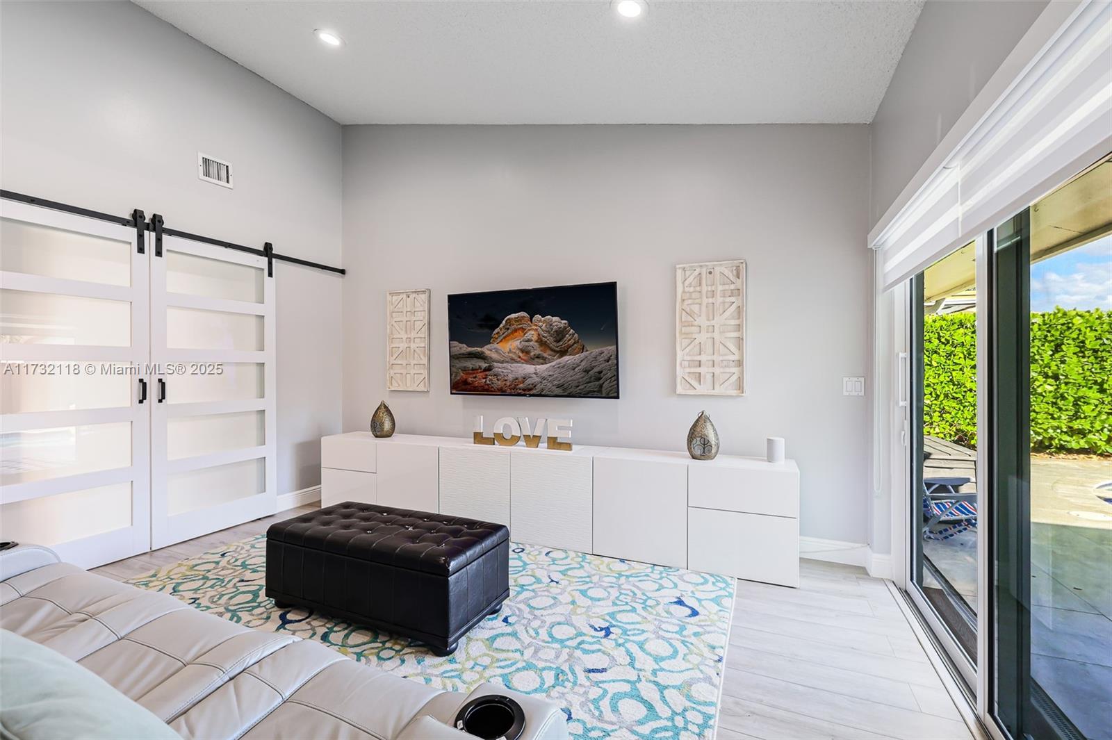 BONAVENTURE LAKES ADD 2 - Residential