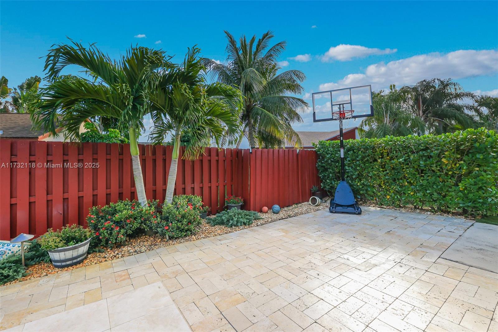 BONAVENTURE LAKES ADD 2 - Residential