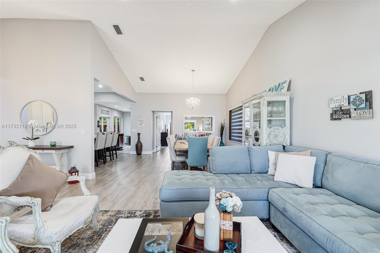 BONAVENTURE LAKES ADD 2 - Residential
