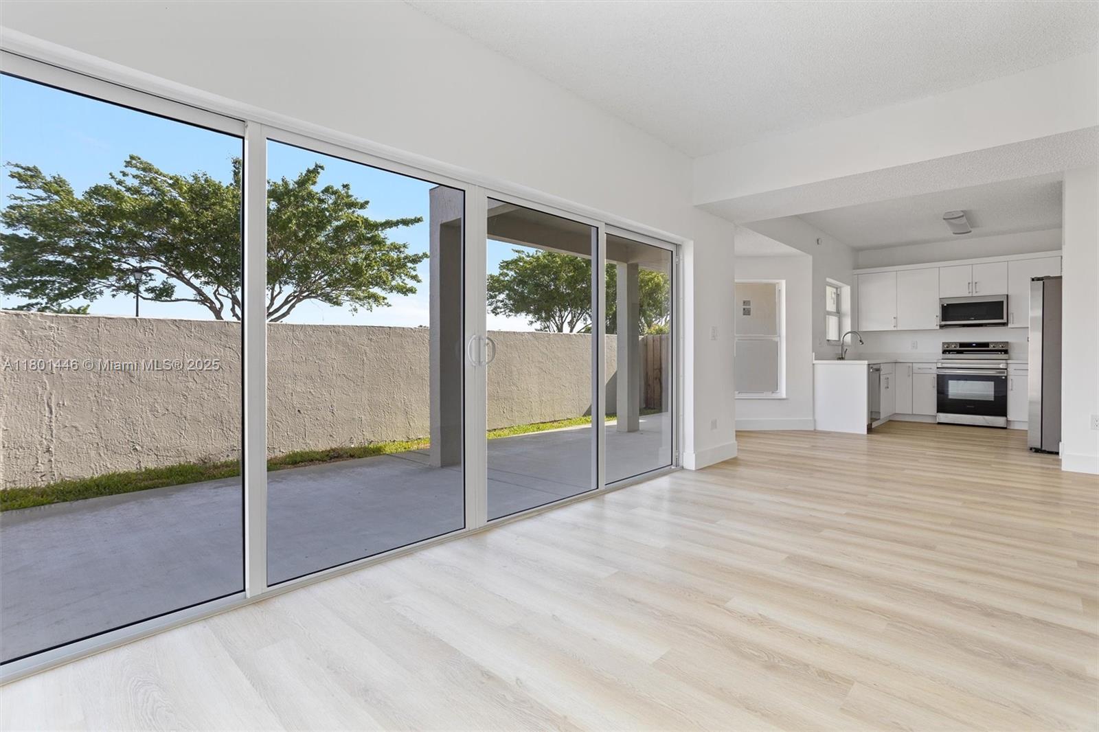 ANGELICA GARDENS AT LAKES - Residential