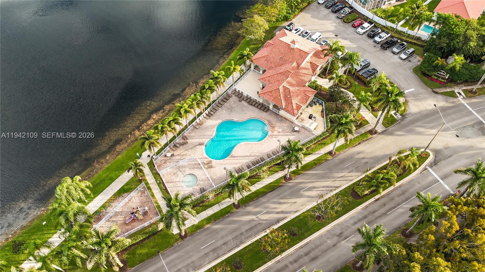 OLYMPIA & YORK RESIDENTIA - Residential