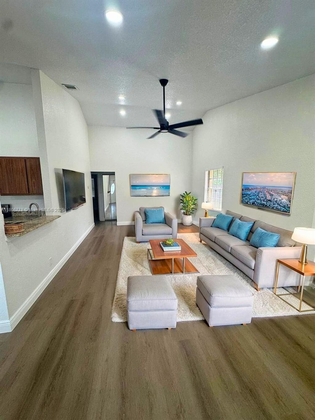 Photo of 15948 E Wind Cir, Sunrise, FL 33326 (MLS # A11806778)